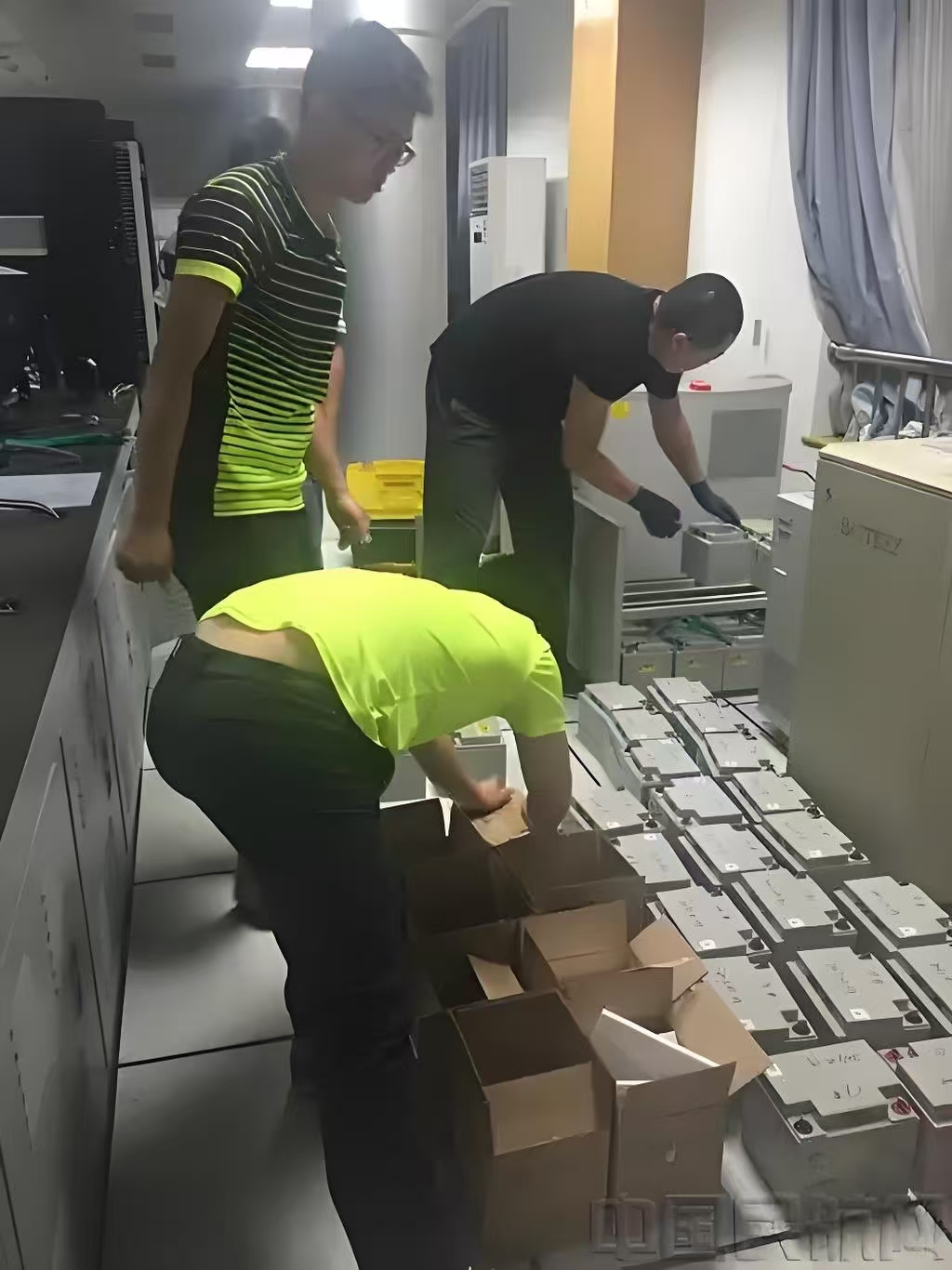 丹东蓄电池电源